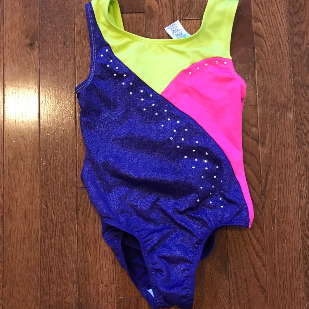 Freestyle sleeveless bodysuit